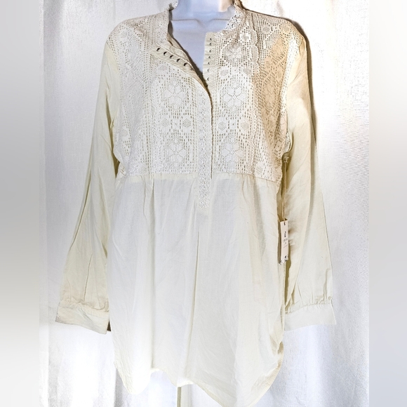 2/$20 Caribbean Joe L Crochet Tunic Top - Picture 7 of 7